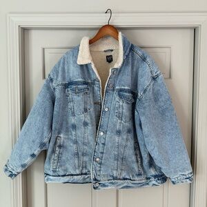 GAP Denim Cream Sherpa Lined Jean Jacket Light Wash XXL